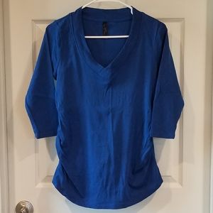 Maternity 3/4 sleeve v-neck t-shirt, blue, medium